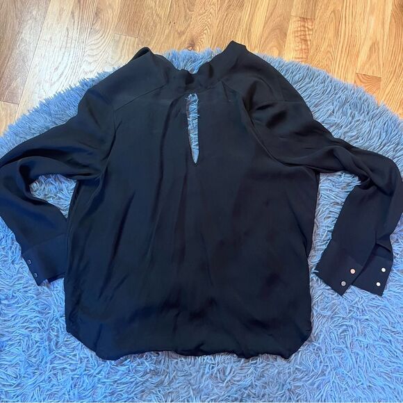 Chelsea and Walker Black Silk Blouse Size 8 - Picture 1 of 6